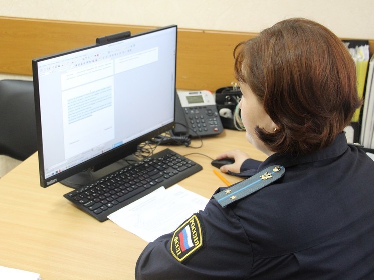 Вспыльчивый пермяк попытался сжечь свой автомобиль, подвергнутый аресту за долги