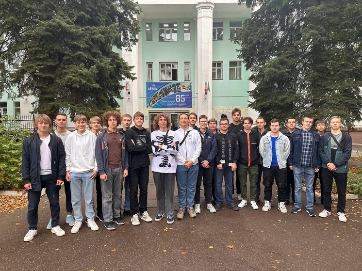 Студенты Серпуховского колледжа проходят практику на известном предприятии