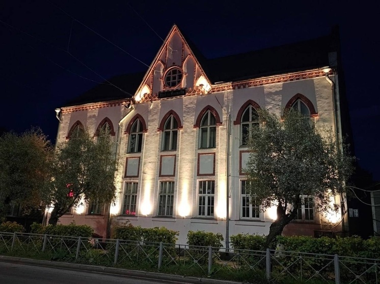 Исторические объекты Сортавалы в Карелии подсветили за федеральные деньги