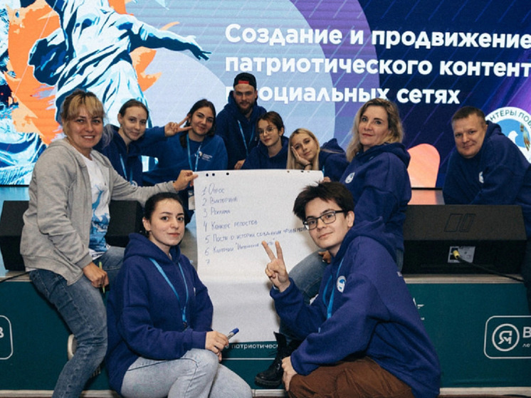 700 блиндажных свечей для бойцов СВО изготовили на Ямале волонтеры Победы