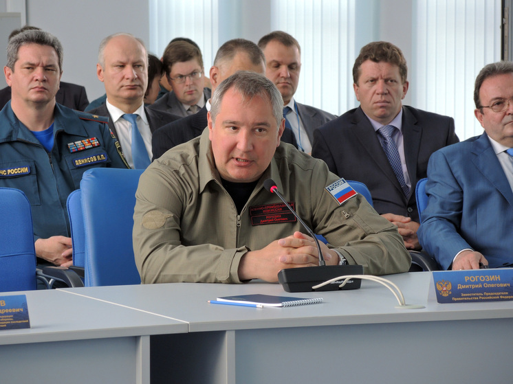 Сенатор Рогозин назвал срок возвращения в зону СВО