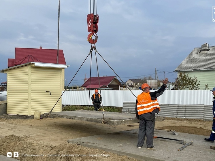 В Нарьян-Маре строят питьевой колодец