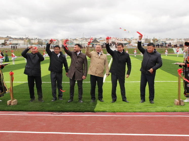 Обновлённый стадион открыли в Могойтуе в день образования АБО
