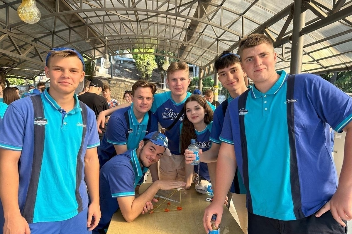 Учащиеся Курской области побывали на 10-й тематической смене в Артеке