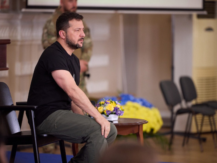 País: Зеленский боится раскола Украины по корейскому сценарию