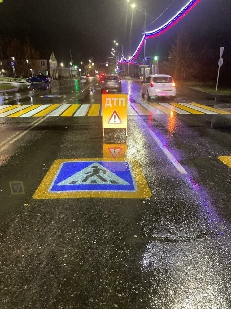 В Тарко-Сале иномарка сбила пешехода на «зебре»
