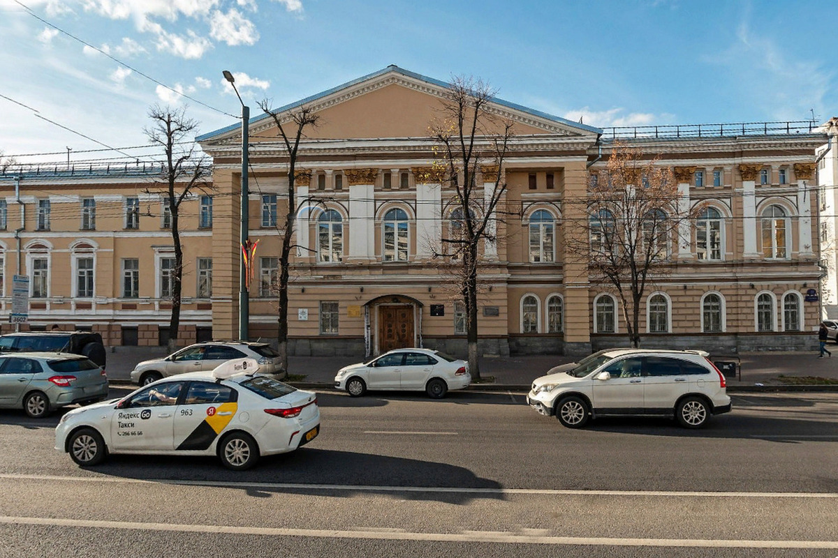 В Воронеже за 150,4 млн рублей отреставрируют «Дом губернатора» на  проспекте Революции - МК Воронеж