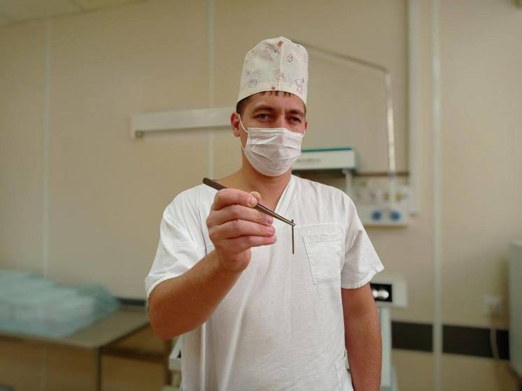 Мужчину с пятисантиметровым гвоздем в груди прооперировали в Благовещенске