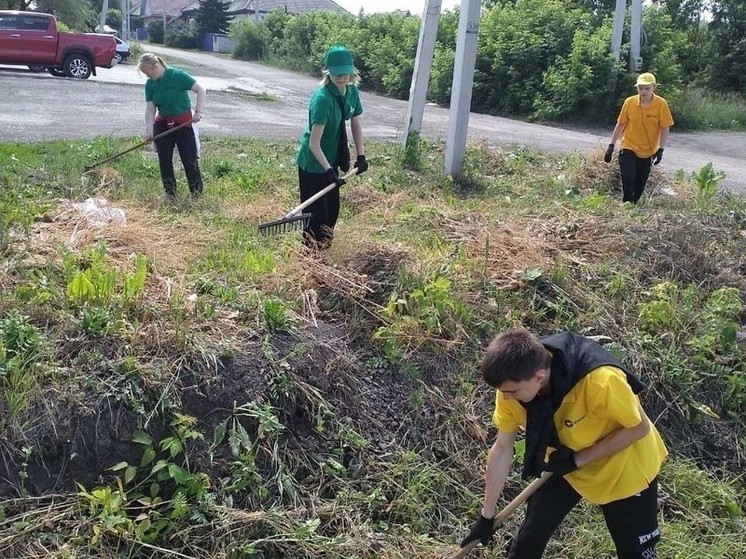Стало известно, сколько кузбасских подростков работали на летних каникулах