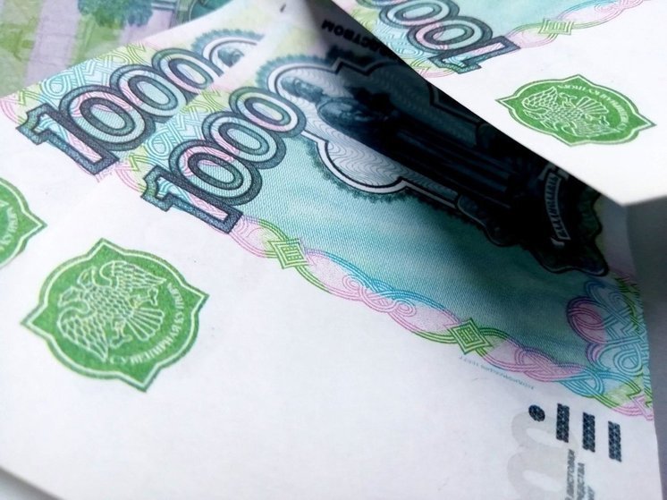 Два молодых череповчанина получили штраф за расклейку объявлений