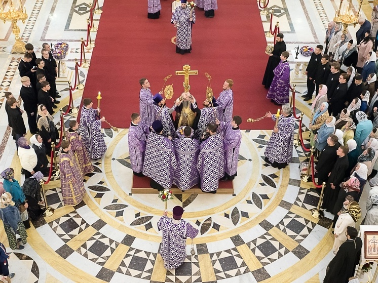 Православные пензенцы отпраздновали Воздвижение Креста Господня