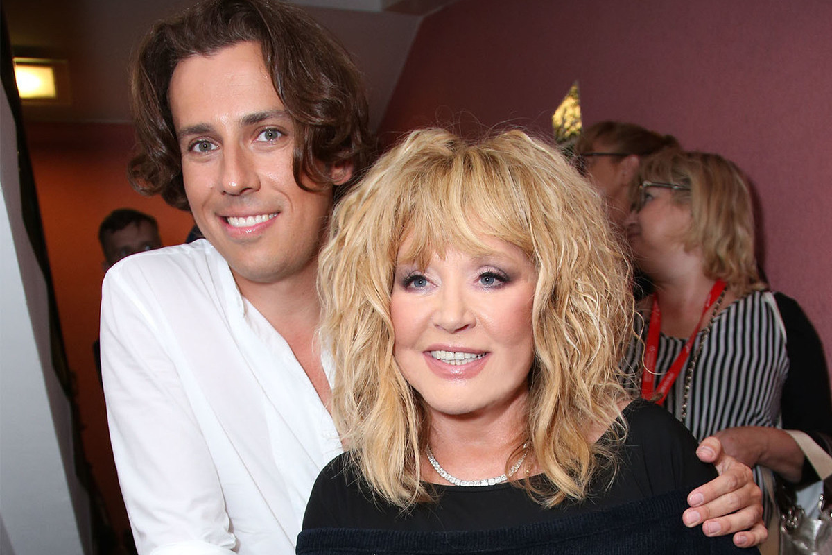 Pugacheva and Galkin, who left Russia, saw their incomes fall