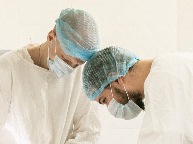 В Подмосковье травматологи спасли ногу студенту из Нигерии