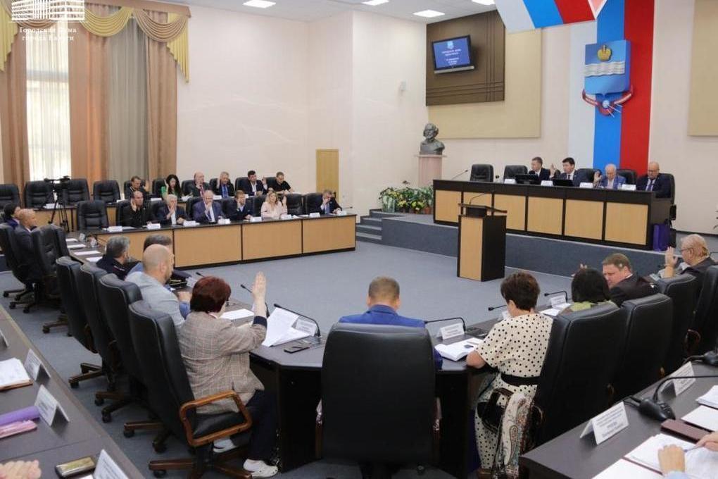 Депутаты внесли изменения в Устав Калуги