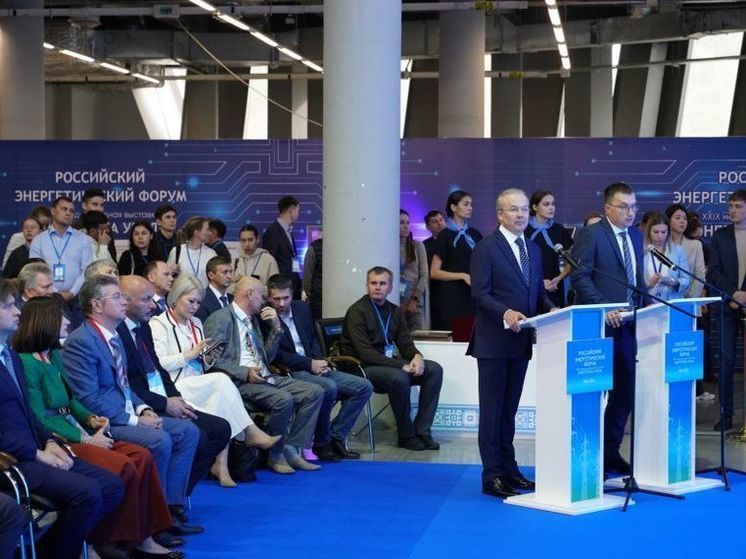 Андрей Назаров дал старт работе трансформаторов на подстанции и в котельной