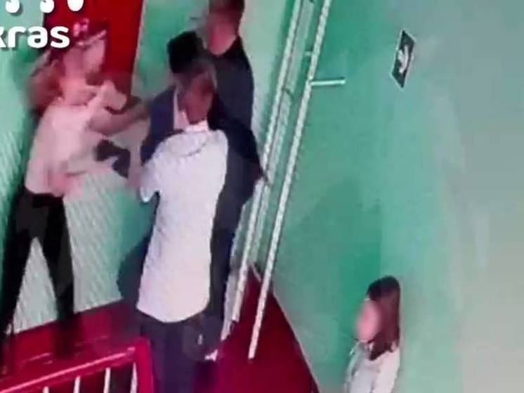 Жители села Ровное заметили перемены в семье подравшегося с девушкой внука депутата