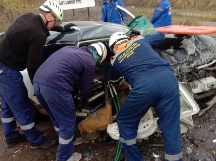 Водитель Toyota умер после ДТП с Nissan на трассе в Чите