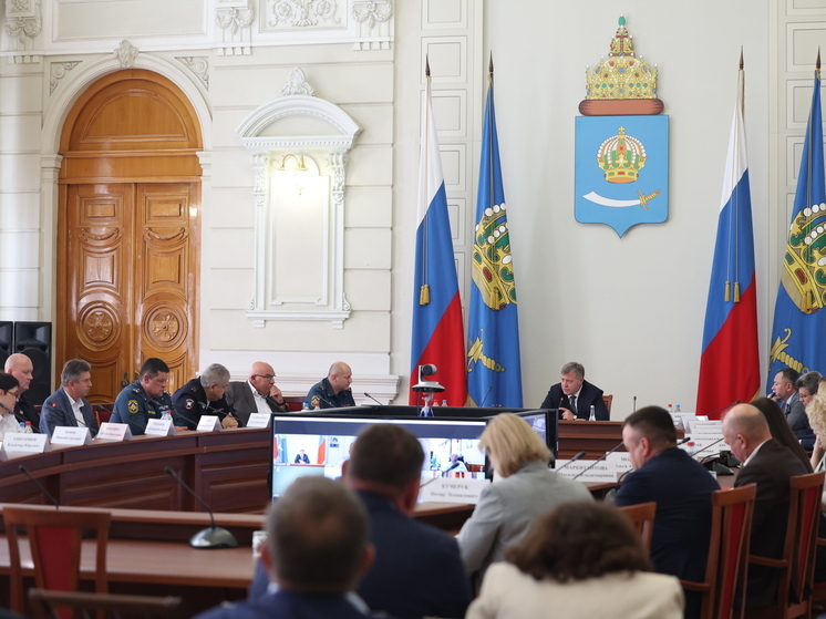 В Астрахани провели внеплановое заседание по предотвращению пожаров и ЧС