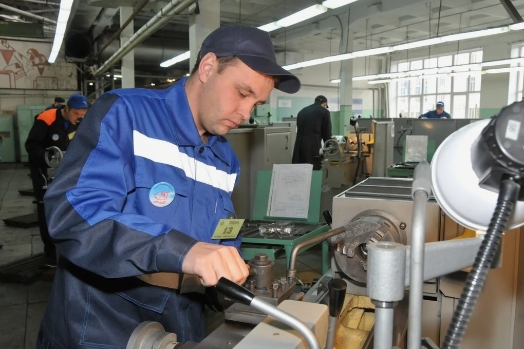 Спрос на рабочих вырос в Костромской области вырос почти на 63%