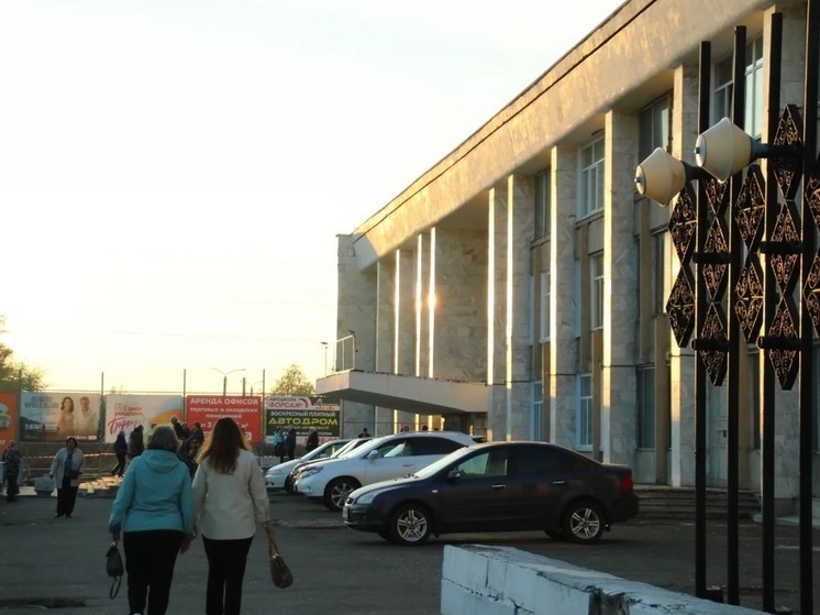 В Барнауле продают ДК «Мотор»