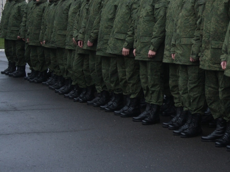 Более 1300 вологодских призывников отправятся в армию этой осенью