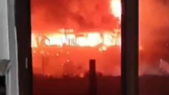 Появилось видео пожара с места взрыва в Ташкенте: улица в огне