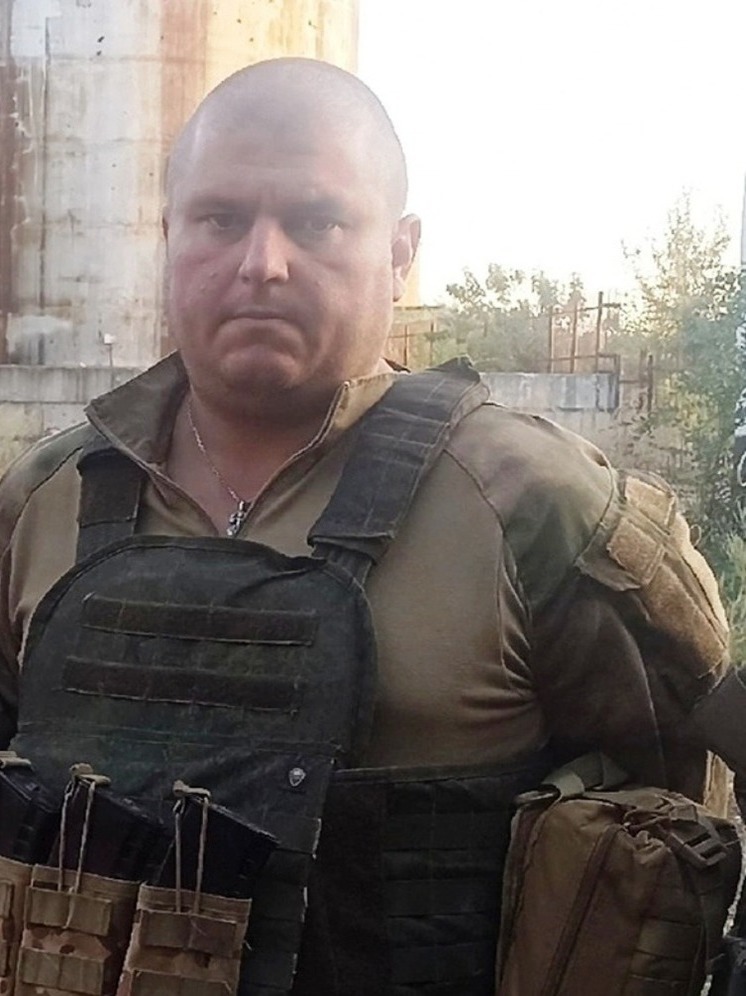 Жители поселка Карелии проводят в последний путь погибшего в СВО земляка