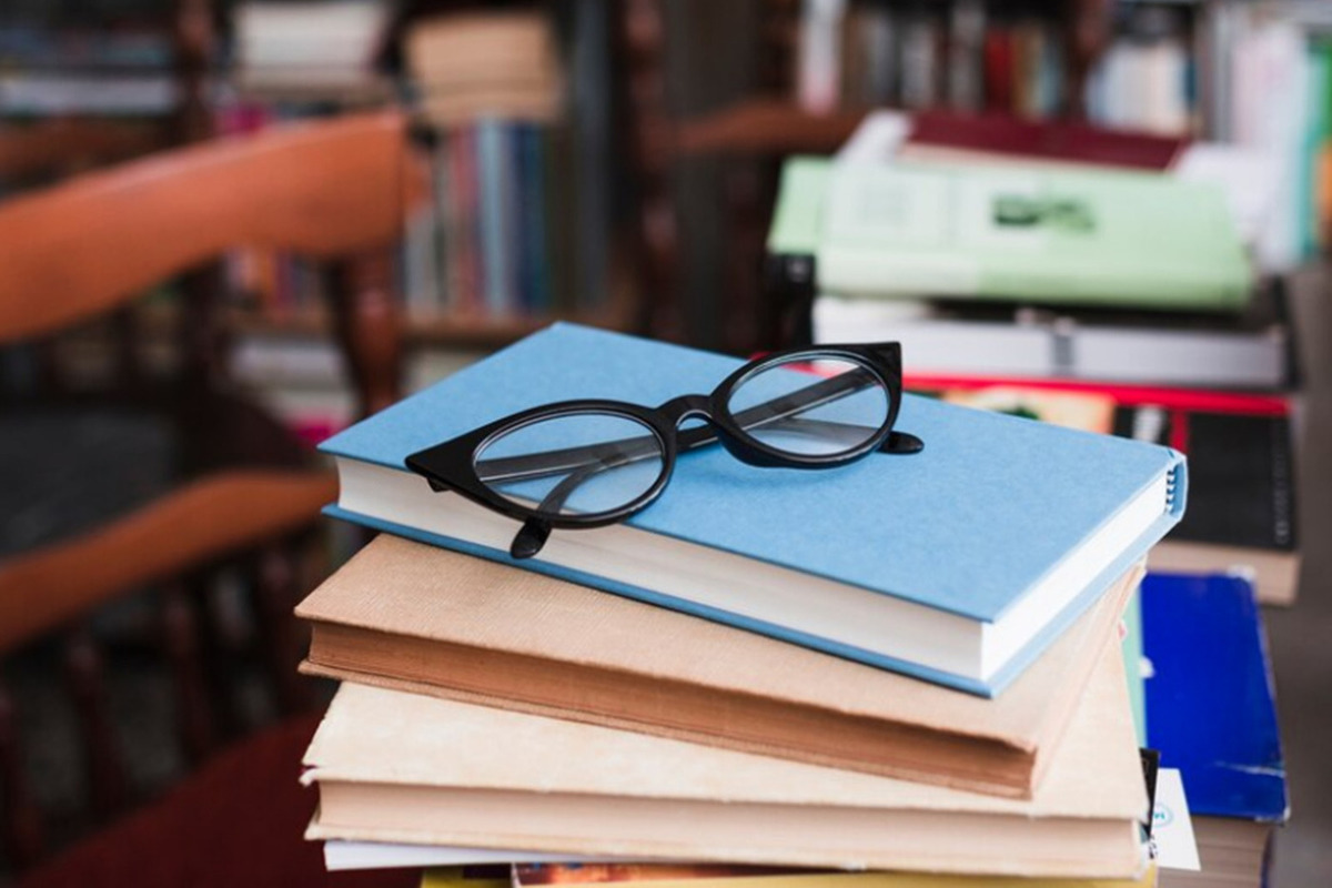 The State Duma is concerned about the price and lack of school benefits