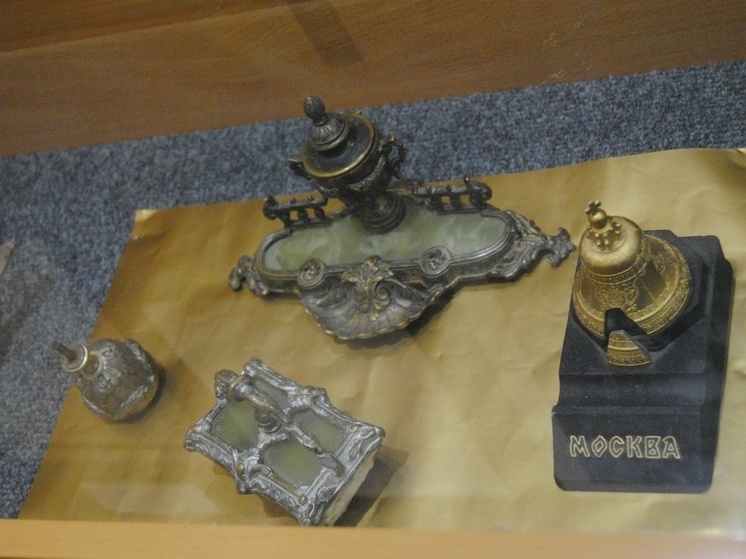 В Пензенском краеведческом музее выставили мемориальные вещи семьи Мозжухиных