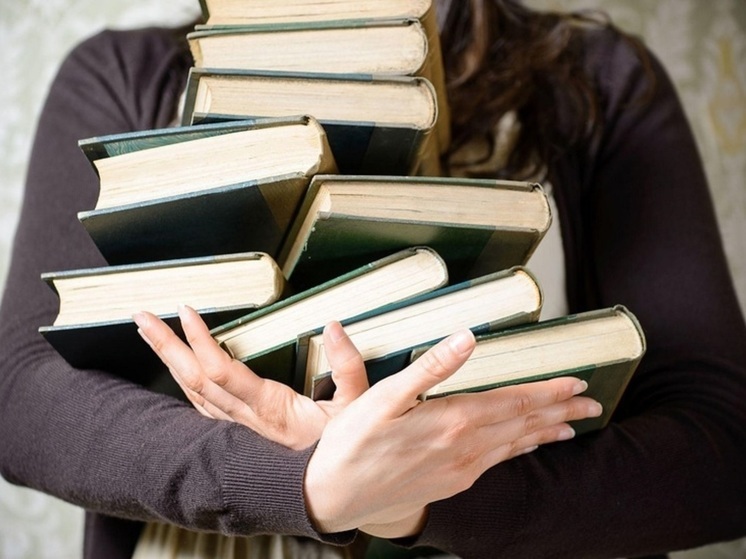 Костромские новации: школьные библиотеки прирастают книжными киосками