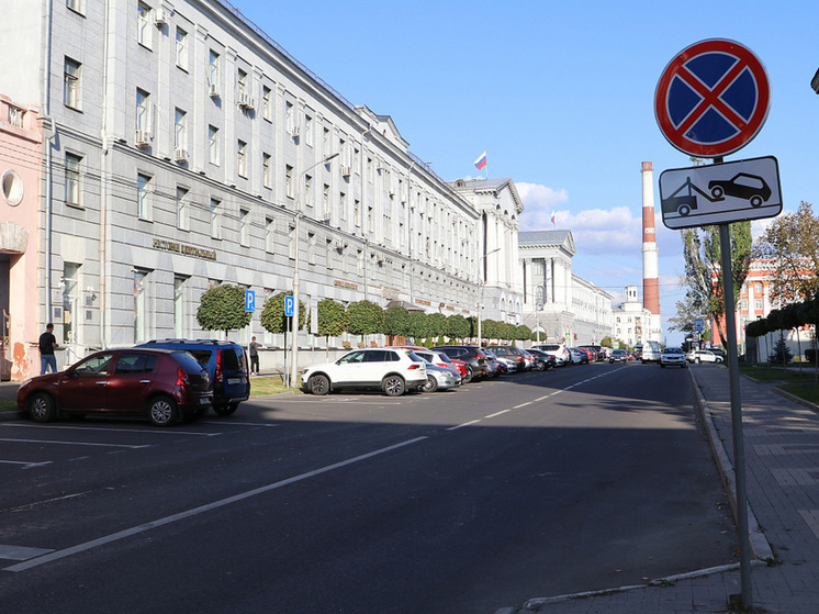 В Курске отремонтировали более 1 км дороги на улице Марата