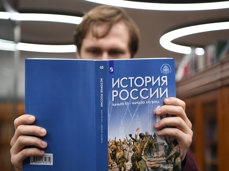 Владимирских школьников на 100% обеспечили учебной литературой