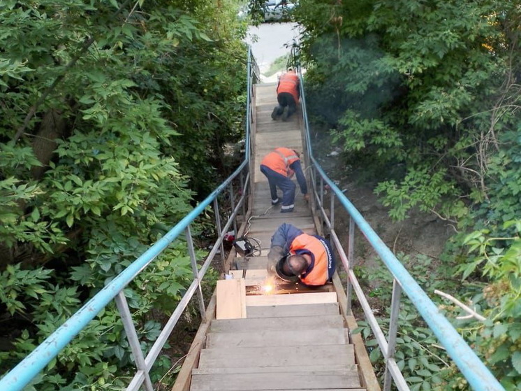 В Курске рассказали о ремонте пешеходных лестниц в сентябре