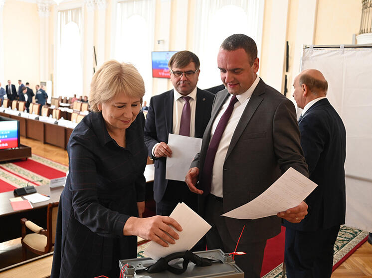 Игорь Ляхов возглавил Смоленскую областную Думу VII созыва