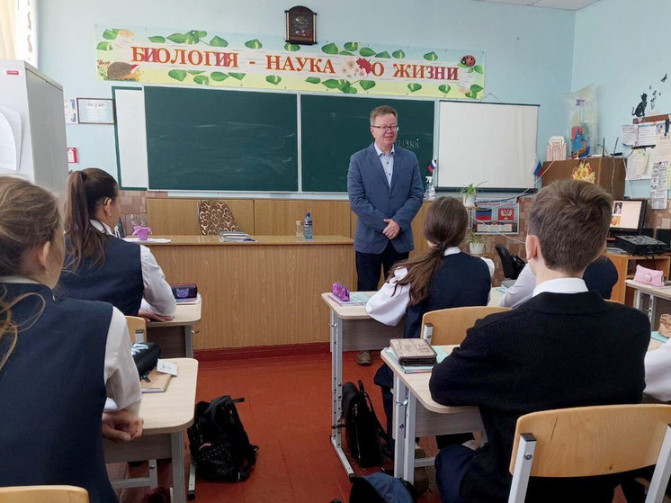 Макеевские выпускники школ поступят в вузы Урала без ЕГЭ