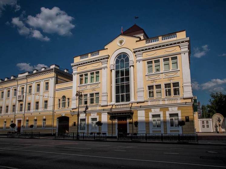 В Курской области прокуратура в суде добилась ремонта опасной детской площадки
