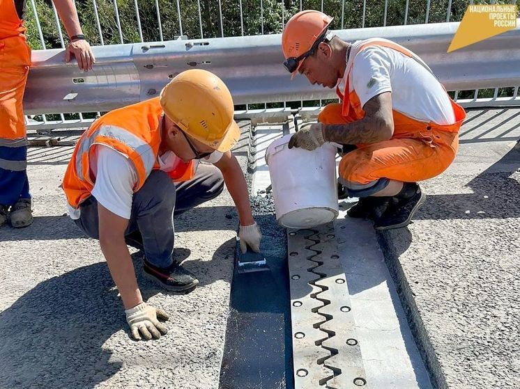 Ремонт моста на Павла Корчагина в Кирове завершен на 76%