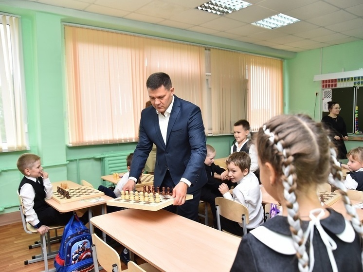 Все первоклассники Вологды посещают бесплатные занятия по шахматам