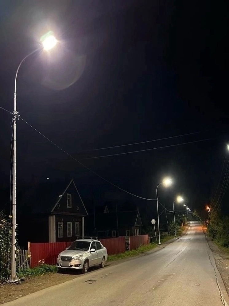 Тридцать новых фонарей осветили шоссе на окраине Петрозаводска