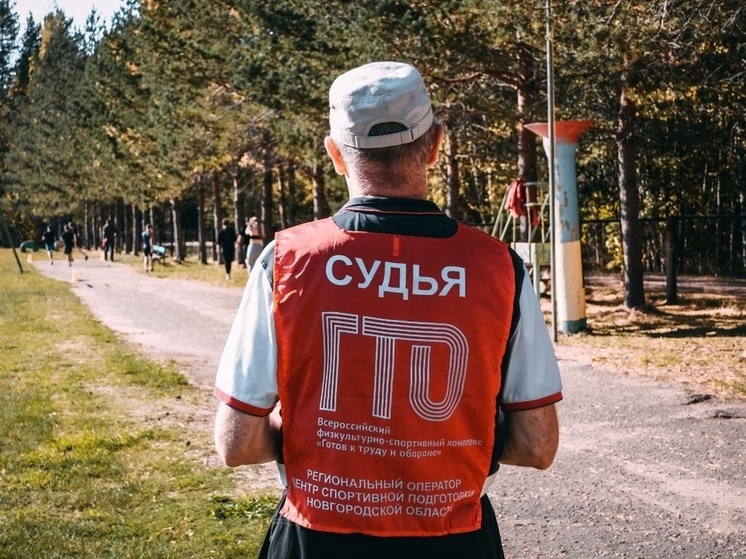 В Новгородской области проходит военно-спортивная игра «Орленок»