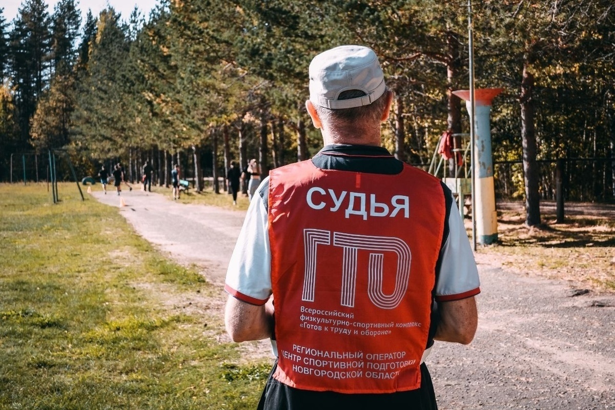 В Новгородской области проходит военно-спортивная игра «Орленок»