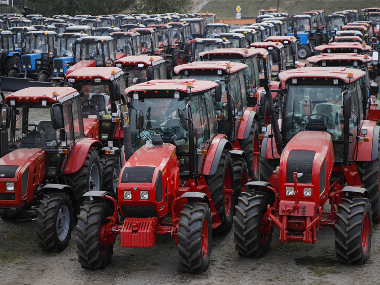 Коммунальщики Подмосковья получили 700 единиц техники с начала года