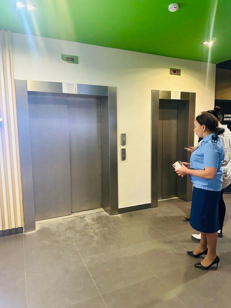 В высотке на Генерала Епищева в Астрахани рухнул лифт