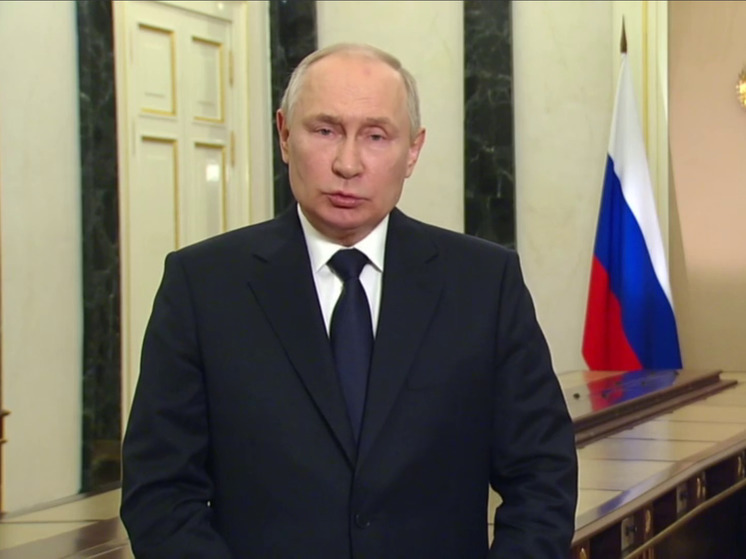 Путин обратился к нации в День воссоединения