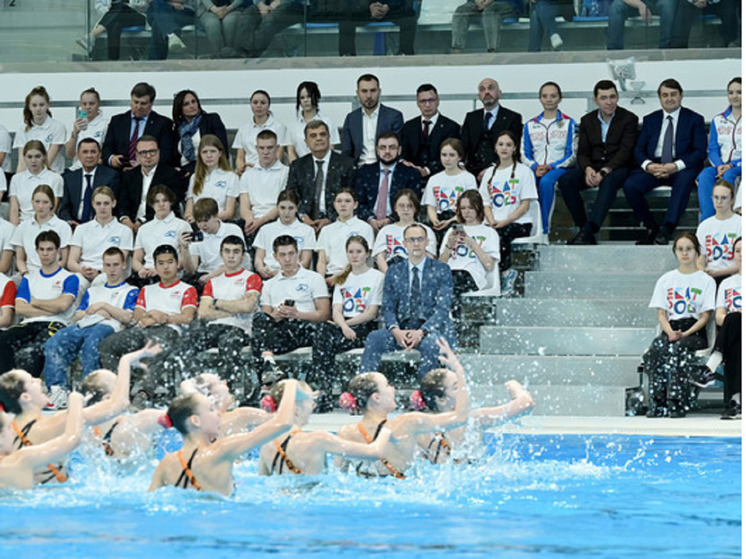 Свыше 800 юных пловцов будут соревноваться в Екатеринбурге на Кубке чемпионов