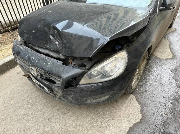 В ДТП с участием двух автомобилей под Ломоносовом пострадали двое детей