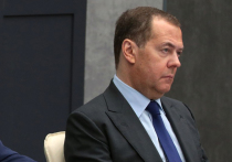 Замглавы Совбеза РФ Дмитрий Медведев в день нового российского праздника - Дня воссоединения новых регионов - обозначил цели и сроки проведения спецоперации на Украине