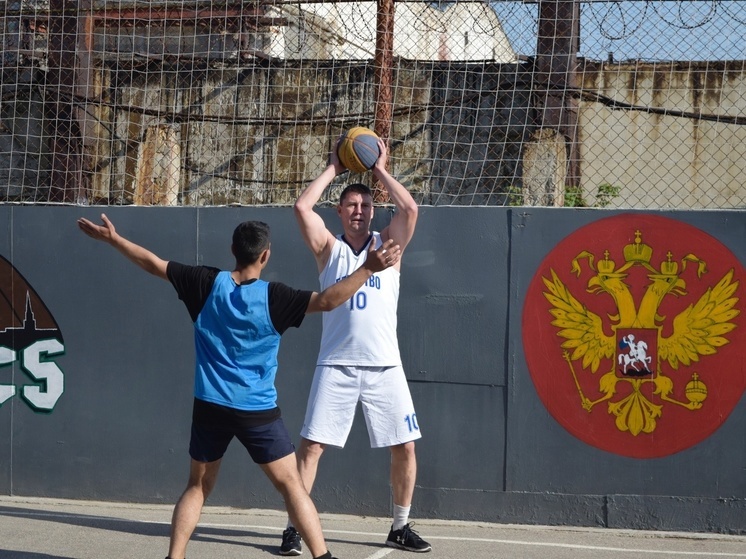 В ИК-6 прошёл баскетбольный матч между осуждёнными и сборной командой Рязани