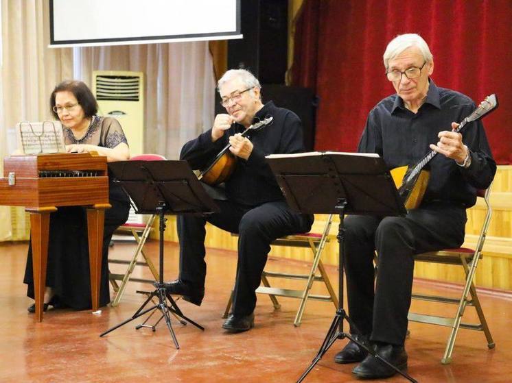 В Губернском колледже Серпухова состоялся уникальный музыкальный концерт
