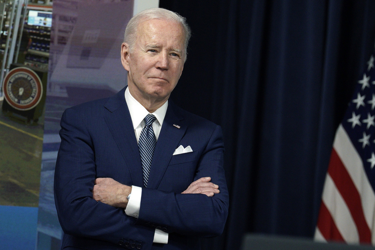 Biden signed a temporary US budget that does not contain aid to Ukraine